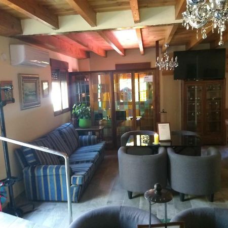 Alojamiento La Presa Del Colindon Guest House Chulilla Exterior photo