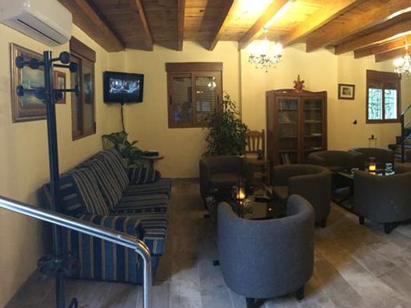 Alojamiento La Presa Del Colindon Guest House Chulilla Exterior photo