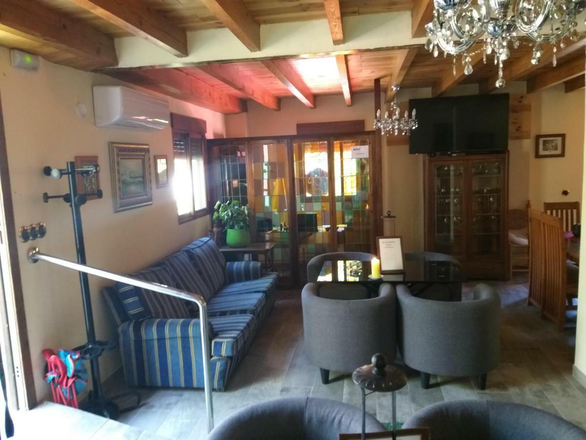 Alojamiento La Presa Del Colindon Guest House Chulilla Exterior photo